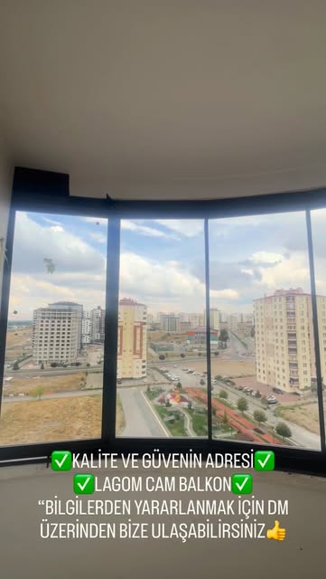 Cam balkon